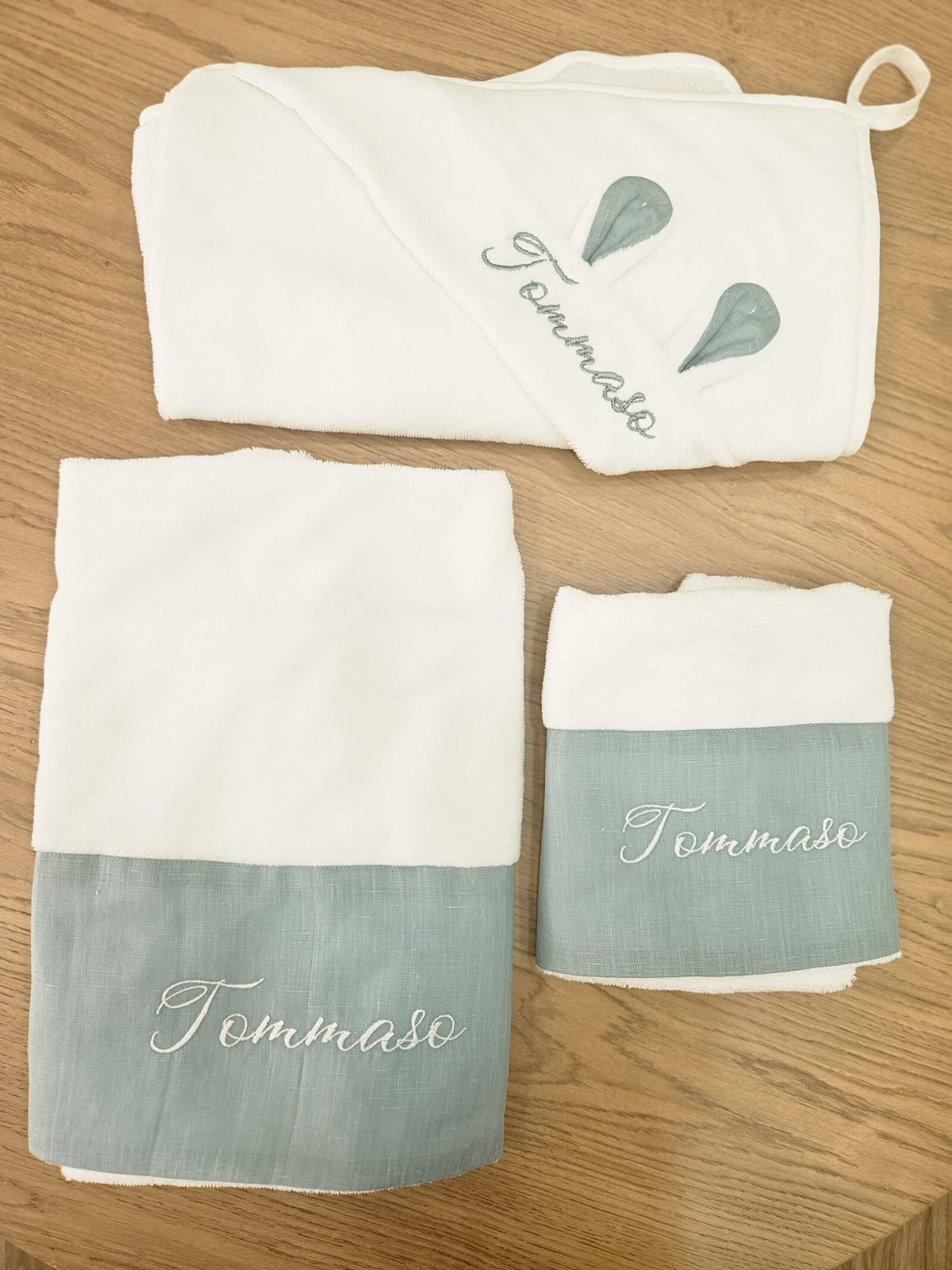 Coordinato da Bagno, accappatoio e coppia di asciugamani in spugna di bamboo