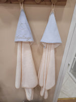 Accappatoio neonato in spugna di bamboo e plumetis