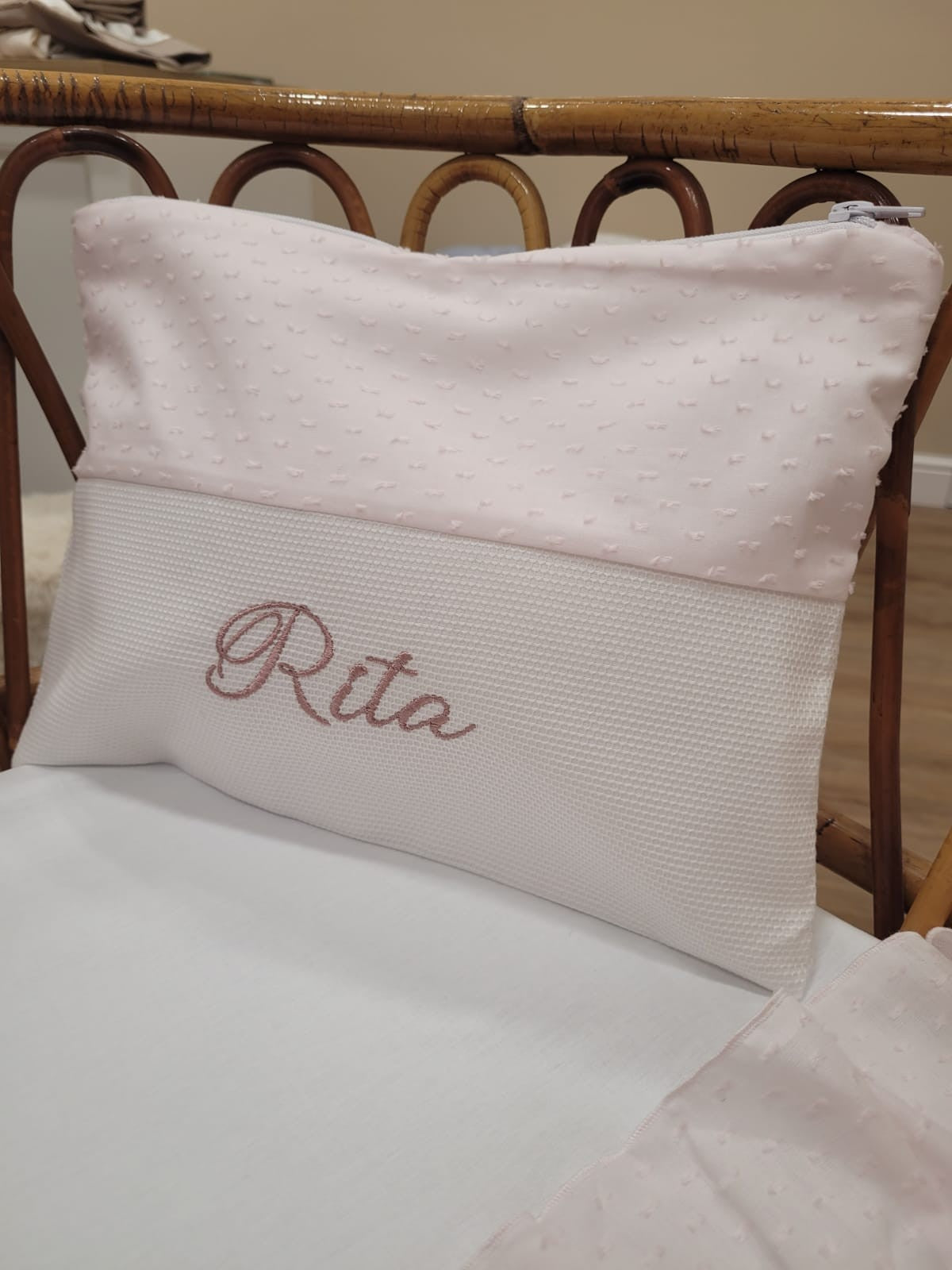 Borsello piquet di cotone e plumetis