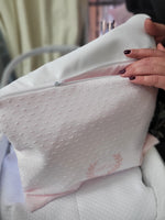 Busta nascita in plumetis con pattina in piquè di cotone