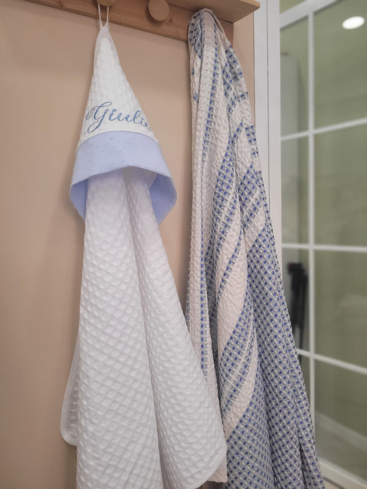 Accappatoio neonato in apone e plumetis