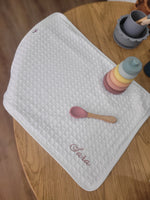 Set Asilo in apone, tovaglietta e bavaglino