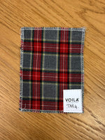 Calza di Natale Love in velluto e tartan con ricamo - VoilàMaison