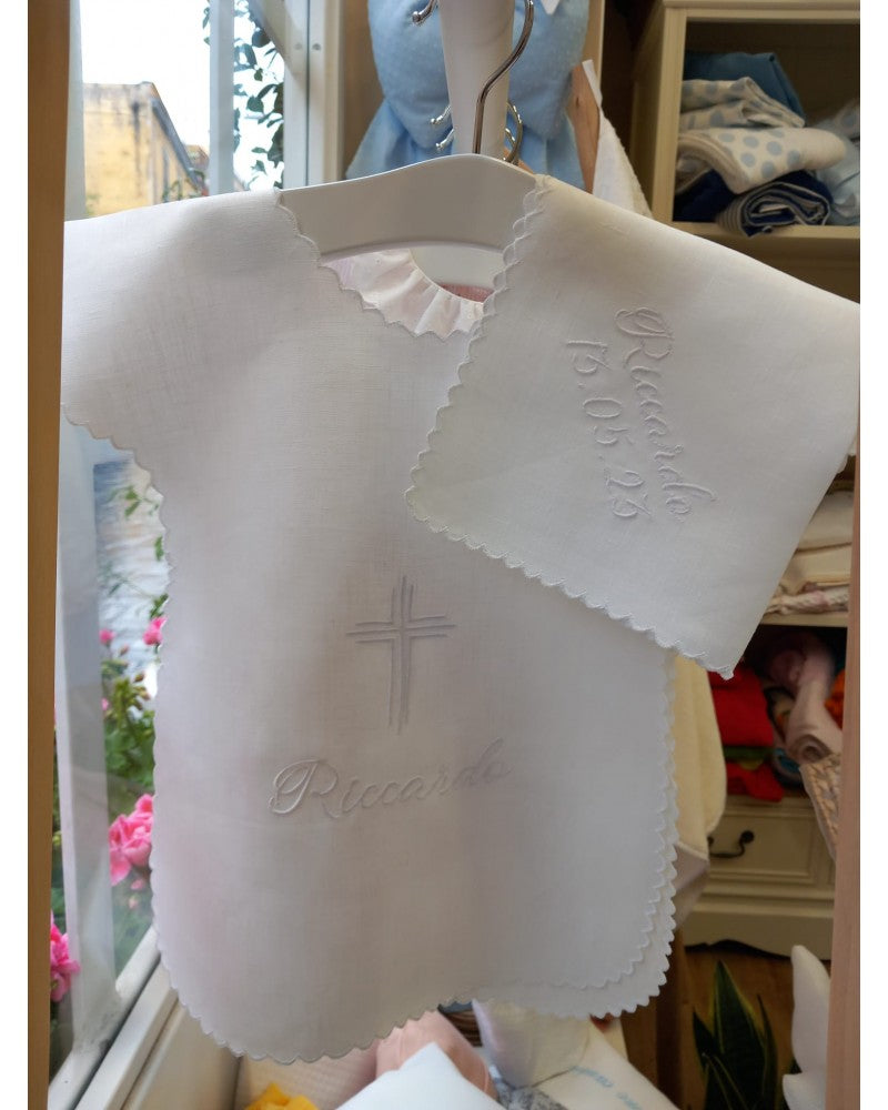 colore ricamo bianco