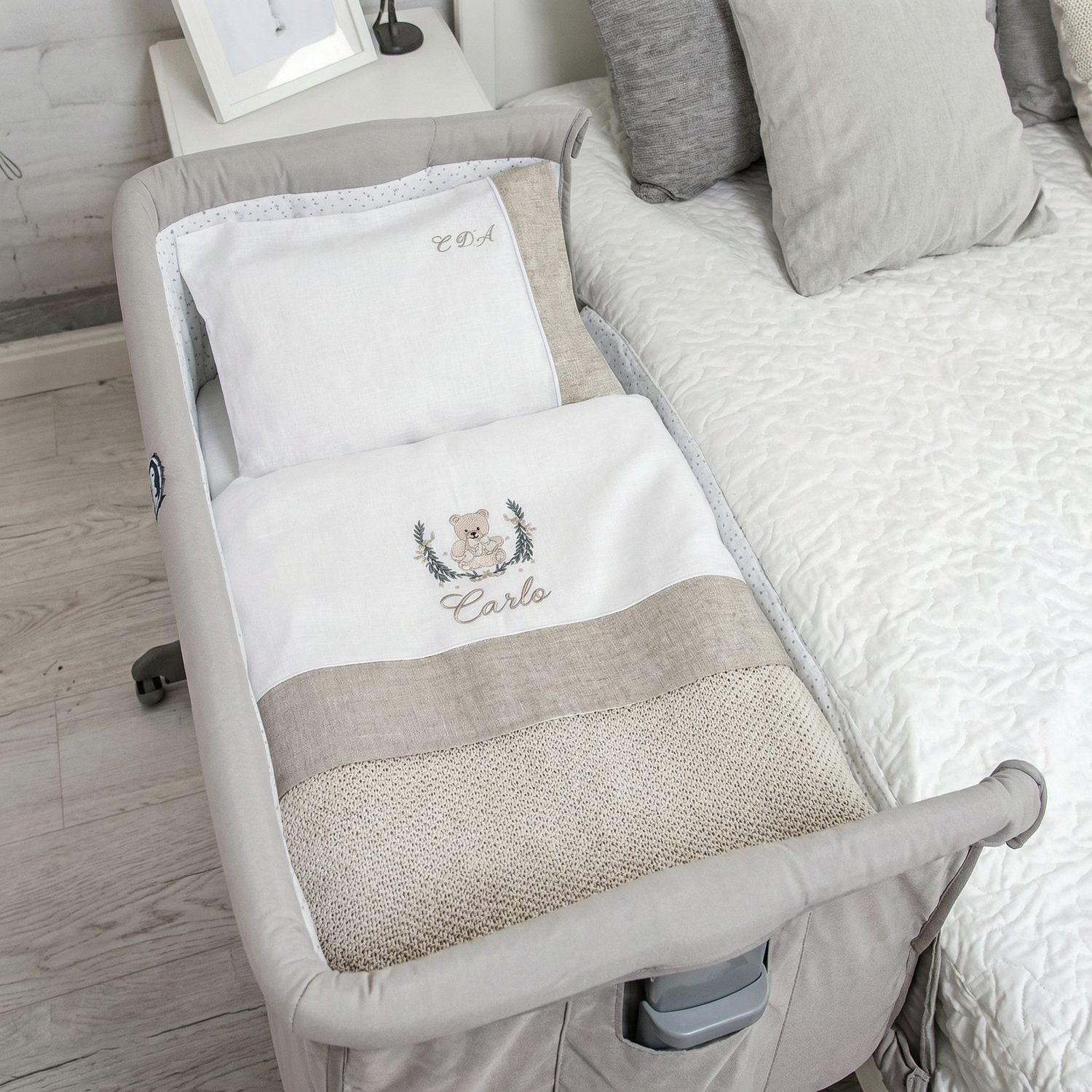 Lenzuolino personalizzato con fascia in lino