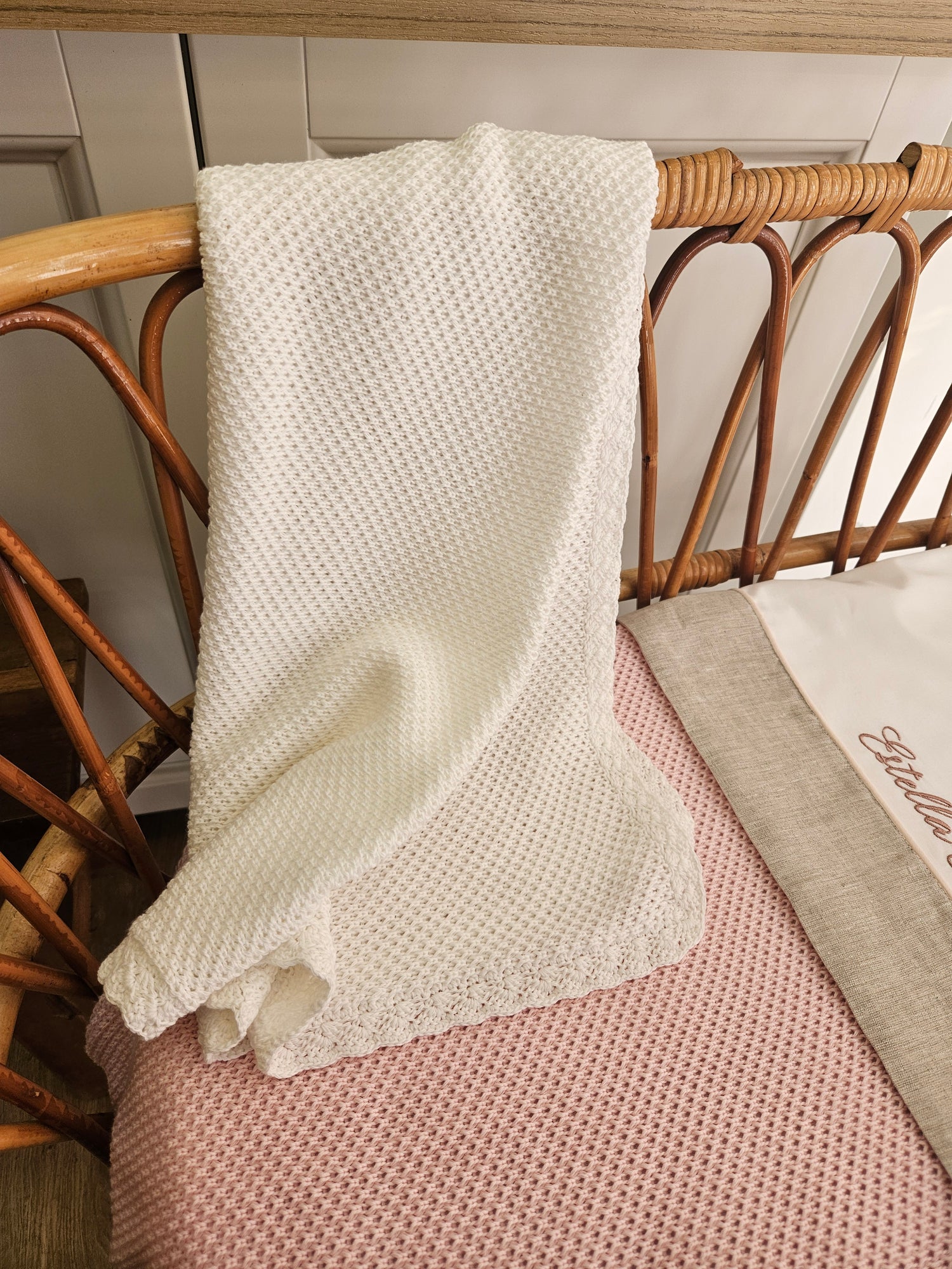 Copertina neonato a maglia liscia