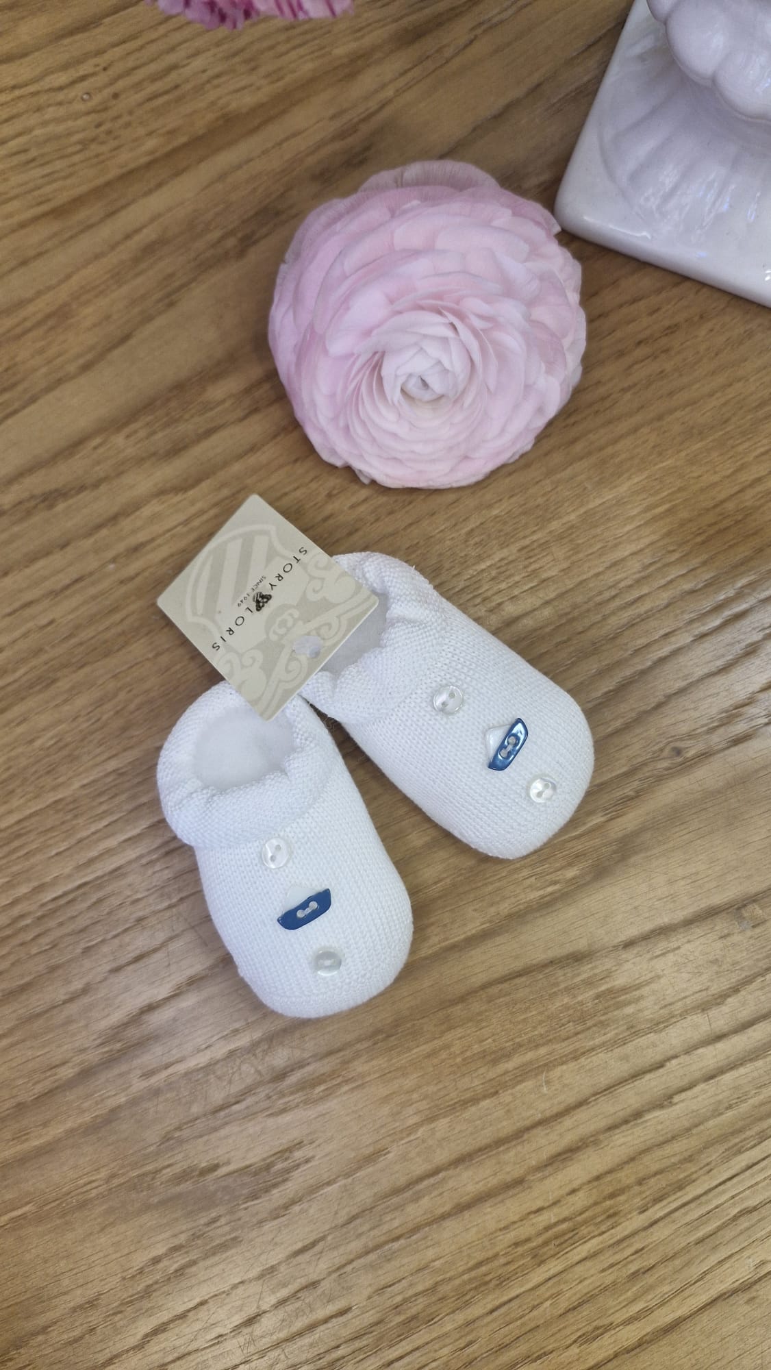 Scarpine neonato in filo di cotone