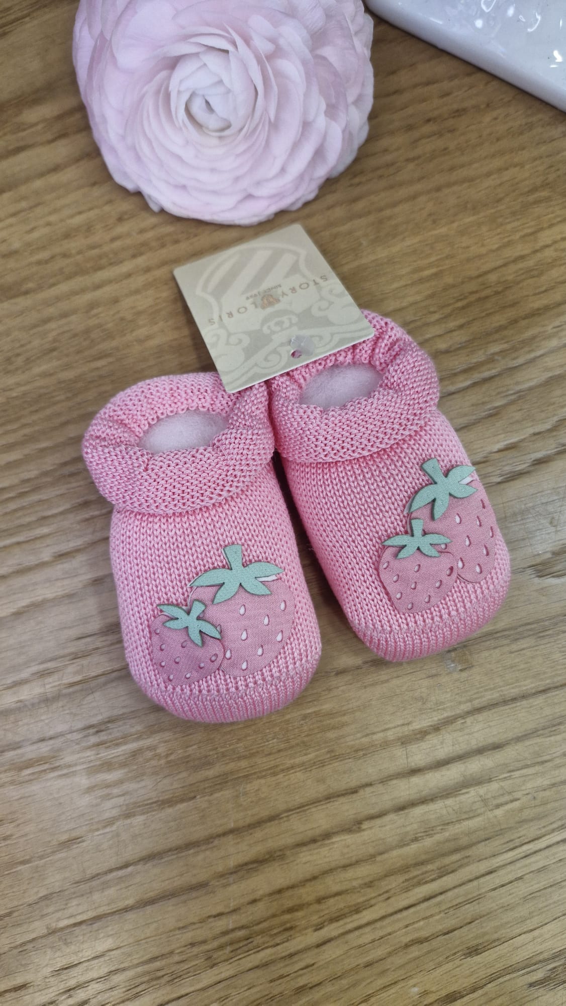 Scarpine neonato in filo di cotone