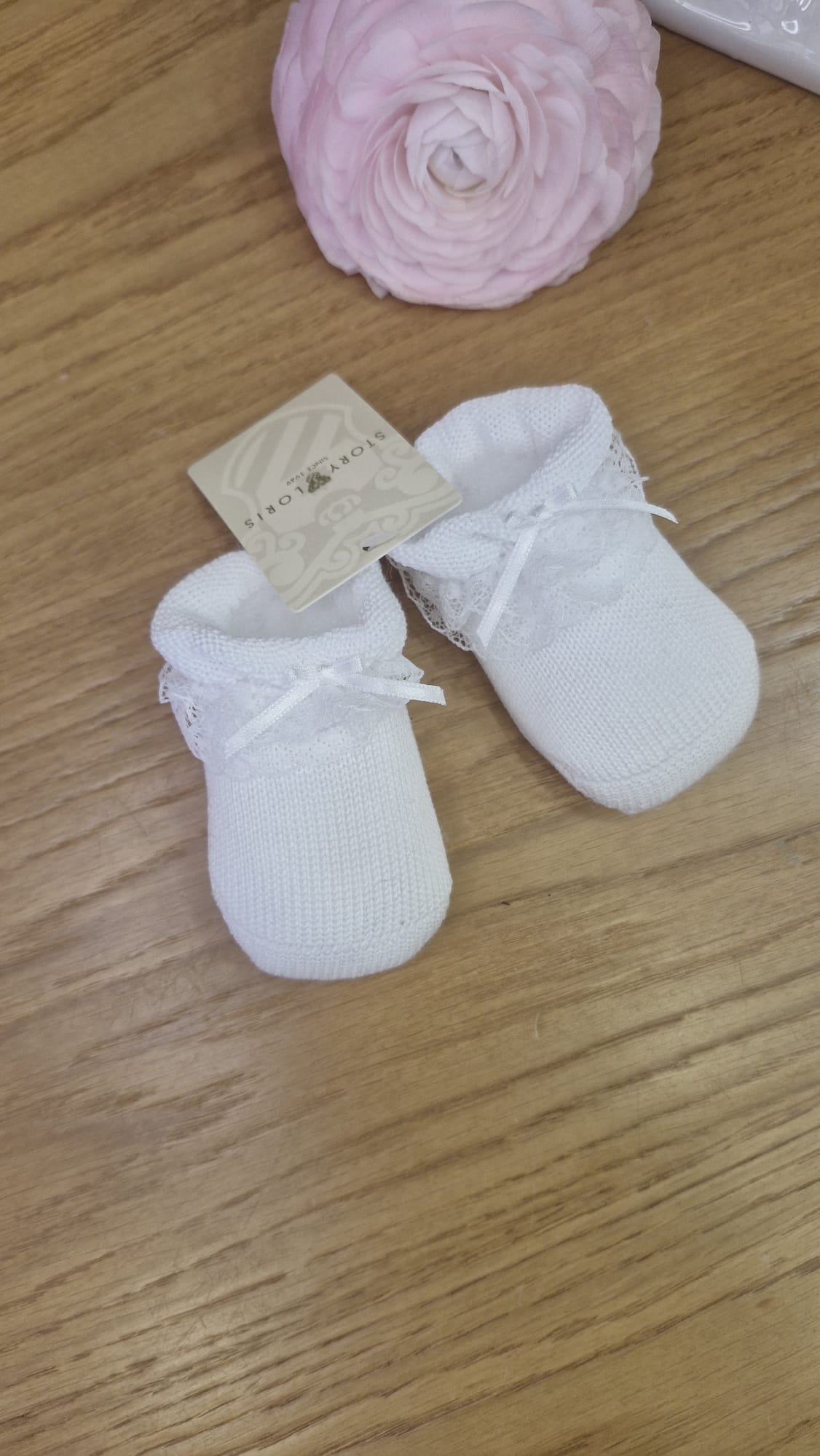 Scarpine neonato in filo di cotone